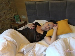 Wanilianna Rainy Day Bedroom Lingerie Masturbation