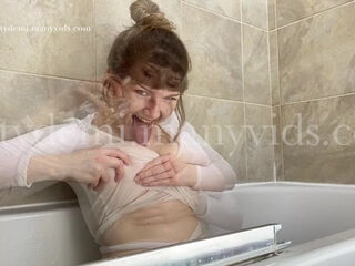 Wet TShirt Nipple Sucking Session