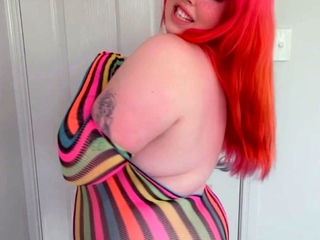 Big boobs milf masturbates with her dildo