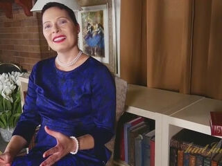 Yoga-loving MILF Kali Karinena Tells You About Herself