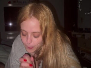 I Was Already In Bed When My Stepsister Surprised Me With A Perfect Blowjob