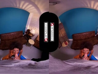 Ebony Mutant Babe Oya Wants Your Dick Professor - Vr Porn And Virtual Reality