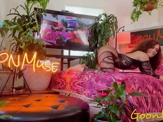 Willow Ryder And Zac Wild - Kinky Hair Tirelessly Rides Dick In This Pov