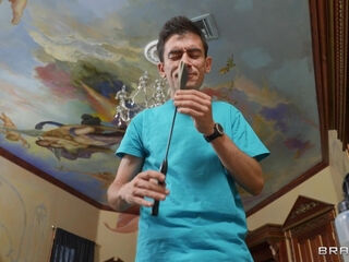 Spicy mommy and Jordi thrilling sex video