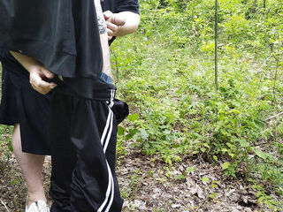 Neighbor sucks my dick in a public park and swallows hot cum