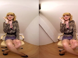 093 - Sarah Star - Redhead Milf Big Tits Toying