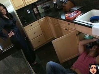 MILFS DAY - Sophia Lomeli Desperate Housewife Need Sex