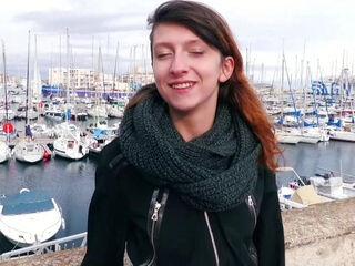 First sodomy in Sète for Melany, 23 years old!