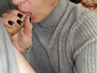Hot Amateur Wife Blowjob With Cum In Mouth