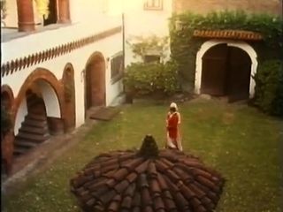 hot amateur milf giving blowjob and getting fucked