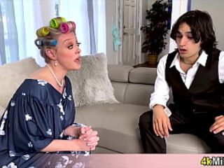 Horny MILF wants to try threesome sex and today the opportunity arrises