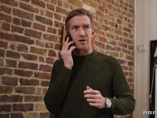 Stunning cougar heartbreaker Sapphire Astrea sex clip