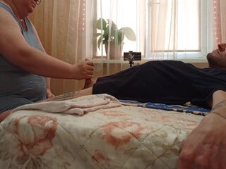 Blowjob And Dick Jerking From A Friend