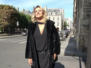 The superb Alva doubles the bet! - Jacquie et Michel TV