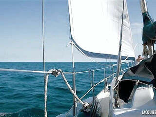 Coquette, 27, handles the art of the trio like no one else! - Jacquie et Michel TV