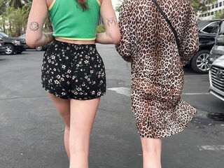 tourist miss understood each other! threesome sex! i agree to take off condom