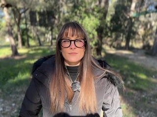 A solution proposed to Samantha - Jacquie et Michel TV