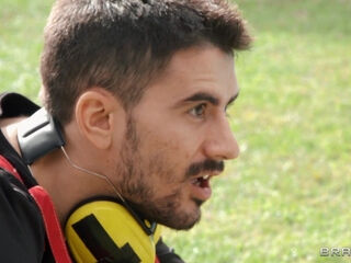 Sara Retali and Sara Diamante hot threesome sex