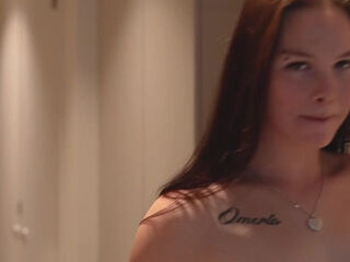 Mary-Jane is enjoying herself again! - Jacquie et Michel TV