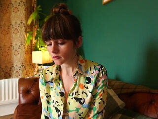 Sydney Harwin In Mommys Back