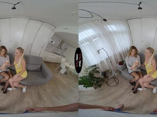 Jenny Wild, Leidy De Leon VR Porn: Mom's Double Gift - VirtualTaboo