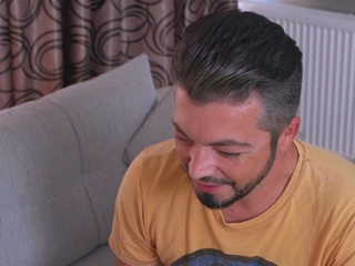 German cuckold casting - Is she cheating on her boyfriend?