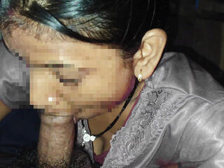 Cum in mouth Desi village bhabhi hot masterbuting and cum in mouth