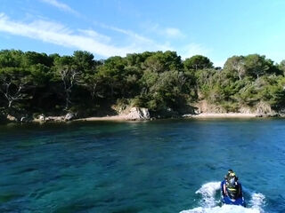 Florane, 27 years old, well-educated student... - Jacquie et Michel TV