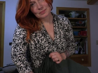 Mature cougar measures massive length before passionate encounter