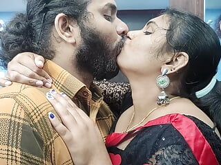 Mallu couple hot fuck in saree, Saree removal and hot fuck, Navel lick, blow job, pussy lick and hot fuck in saree, Mallu couple