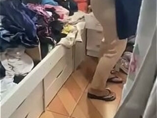 Uma espiadinha&hellip_