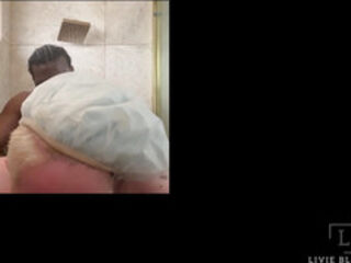 SHOWER SEX WITH BBC BULL