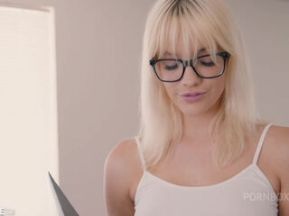 Kenna James' BDSM Daydreams