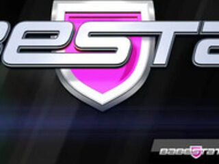 Sabrina Jade fingers her arshole for you