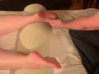 BBW Receives Orgasmic Tantra Yoni Massage