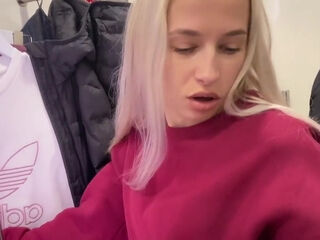 Nara Girl - Public Sex In The