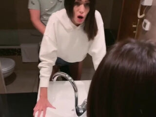 fourre moi comme une salope dans les chiottes