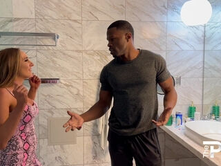 Preview: The Pros - Tylee Texas 3some