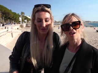 Liz, 27, has a patience problem... - Jacquie et Michel TV