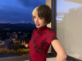 Venus masters her argument... - Jacquie et Michel TV