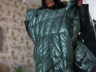 Milfycalla - Deep Blowjob While Wearing Fur Hooded Puffer Jackets 202
