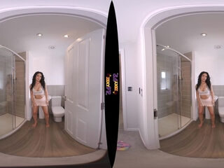 Teasing Fun featuring Chelsea Essex - ZexyVR