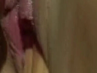 Glamour MILF Samantha arousing sex clip