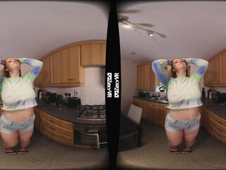 Hot & Horny featuring Jen Loveheart - ZexyVR