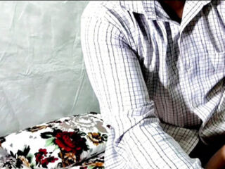 Indian village Gujrathi wife bedroom sex????