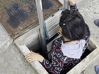 Worker Confesses His Darkest Fantasy To Sexy Boss Inside Water Tank Before Midnight