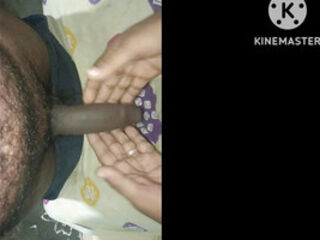 Hot ???? aunty bowlojab doing har hasbend coke and taking total in mouth